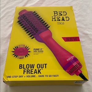 Bed Head Blow Dry Brush